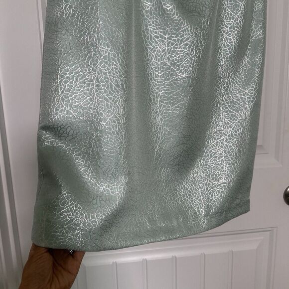 KM Collections Milla Bell Dress Sz 16 Wedding Formal Mint Green Silver Metallic - Picture 8 of 11